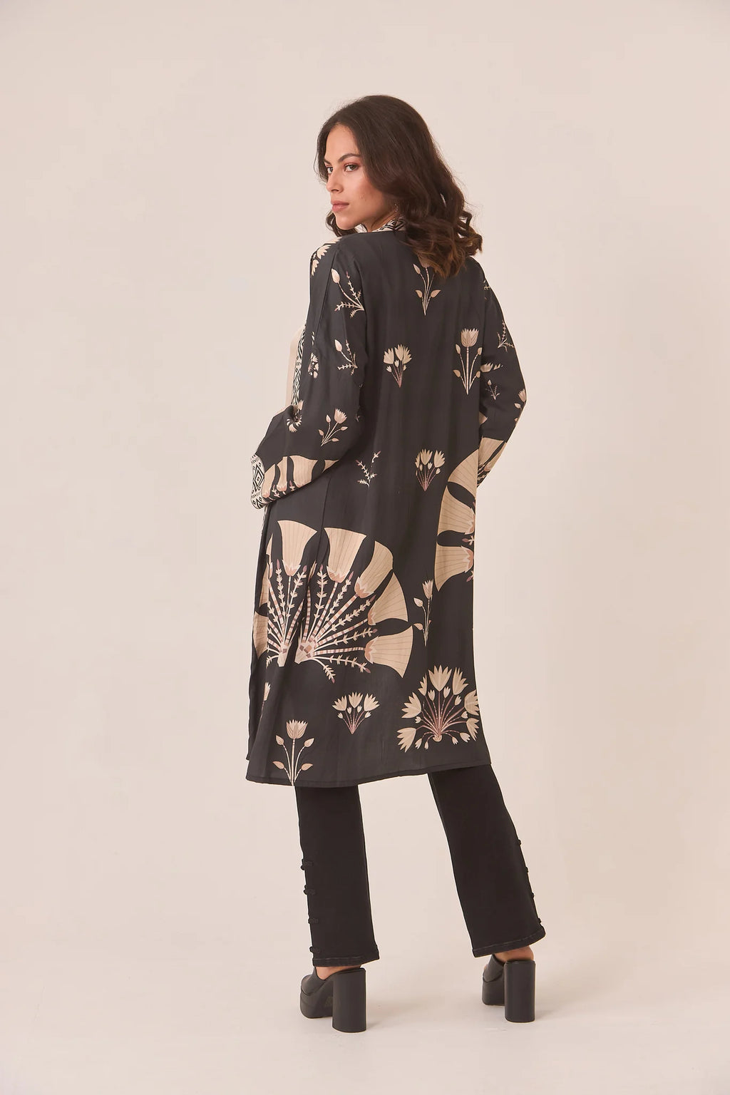 KIMONO LUNGO CON STAMPE MISTE - NKN