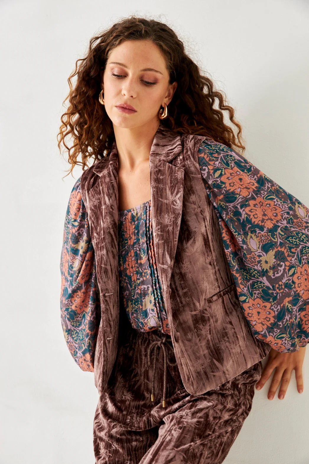 GILET IN VELLUTO PALMERITAS - NUD