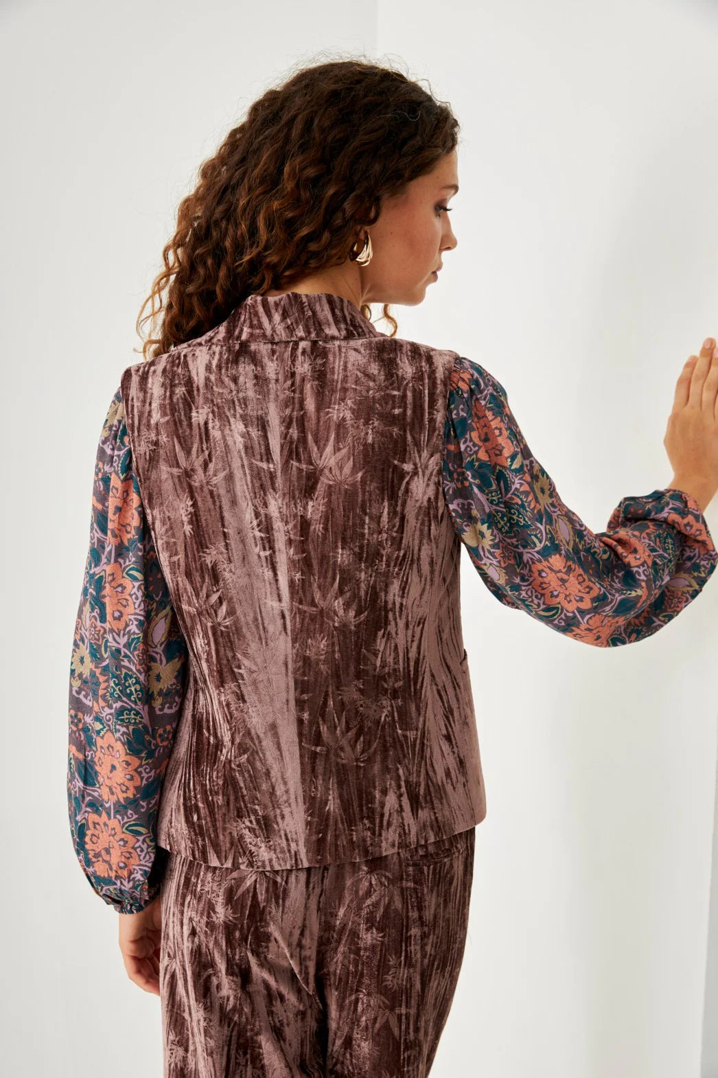 GILET IN VELLUTO PALMERITAS - NUD