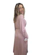 VESTAGLIA CON PIZZO