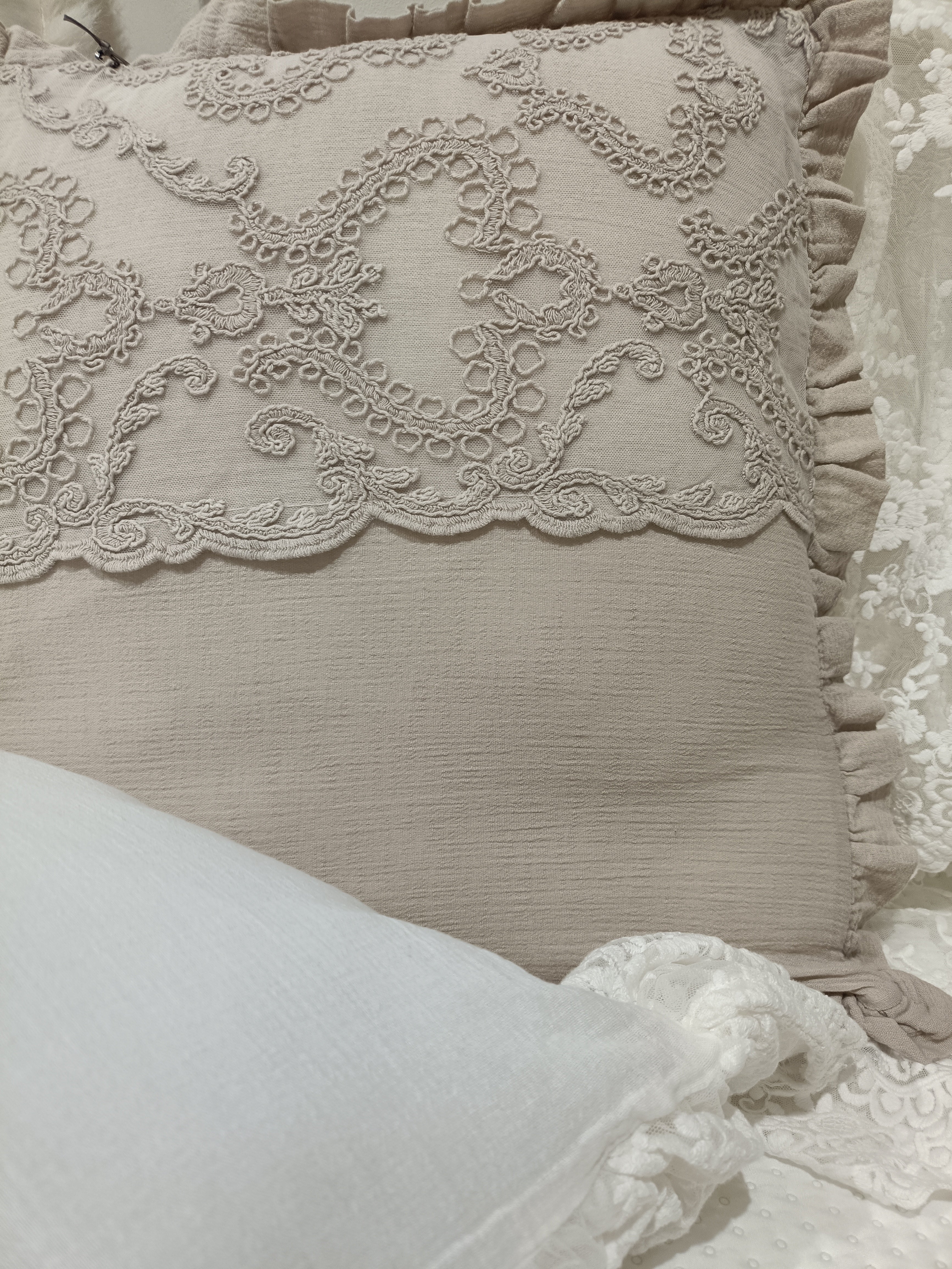 CUSCINO ARABESQUE ROMANTIQUE - CHEZ MOI