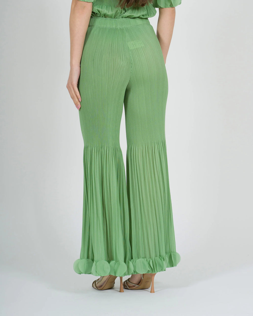 PANTALONE PLISSE CON PETALI SUL FONDO - AMOSA