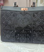 EMBROIDERED LEATHER BAG WITH SHOULDER STRAP - AMOSA
